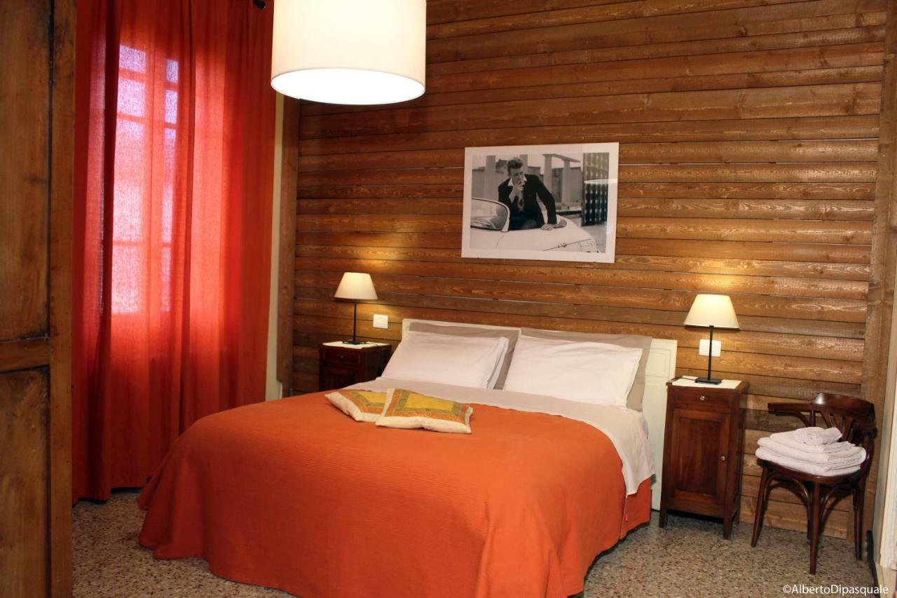 La Sosta Fuori Stazione Bed & Breakfast Brescello Exterior photo