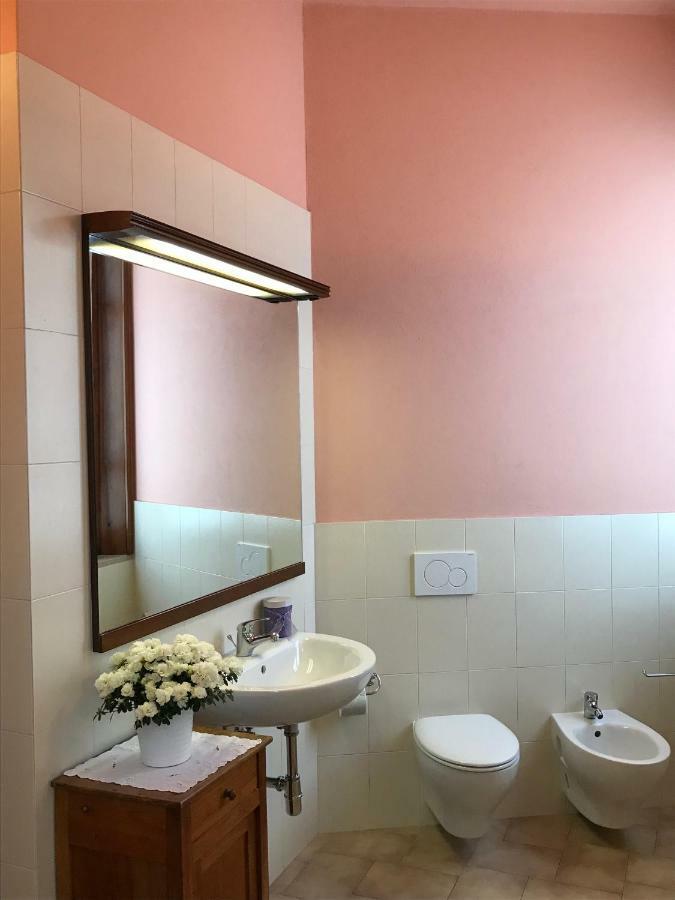 La Sosta Fuori Stazione Bed & Breakfast Brescello Exterior photo