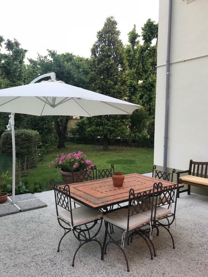 La Sosta Fuori Stazione Bed & Breakfast Brescello Exterior photo