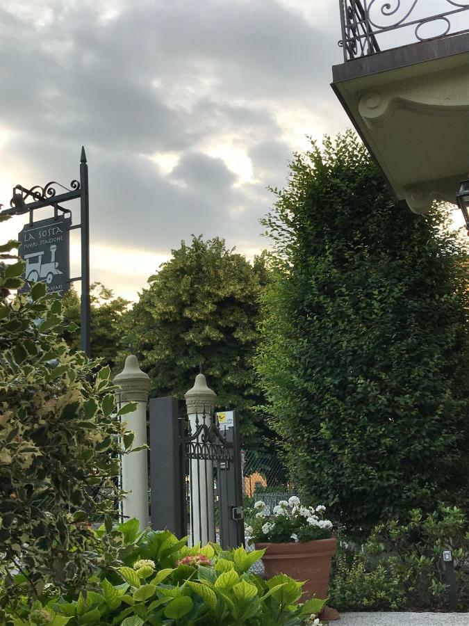 La Sosta Fuori Stazione Bed & Breakfast Brescello Exterior photo